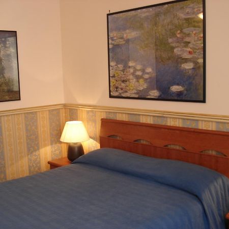 B&B La Bella Giuliana Rome Bagian luar foto